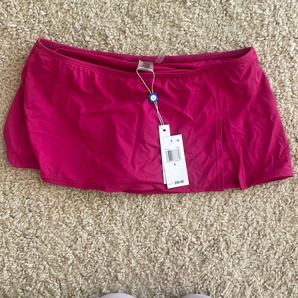 New with tags! Bleu Rod Beattie skirted bikini bottoms size 8